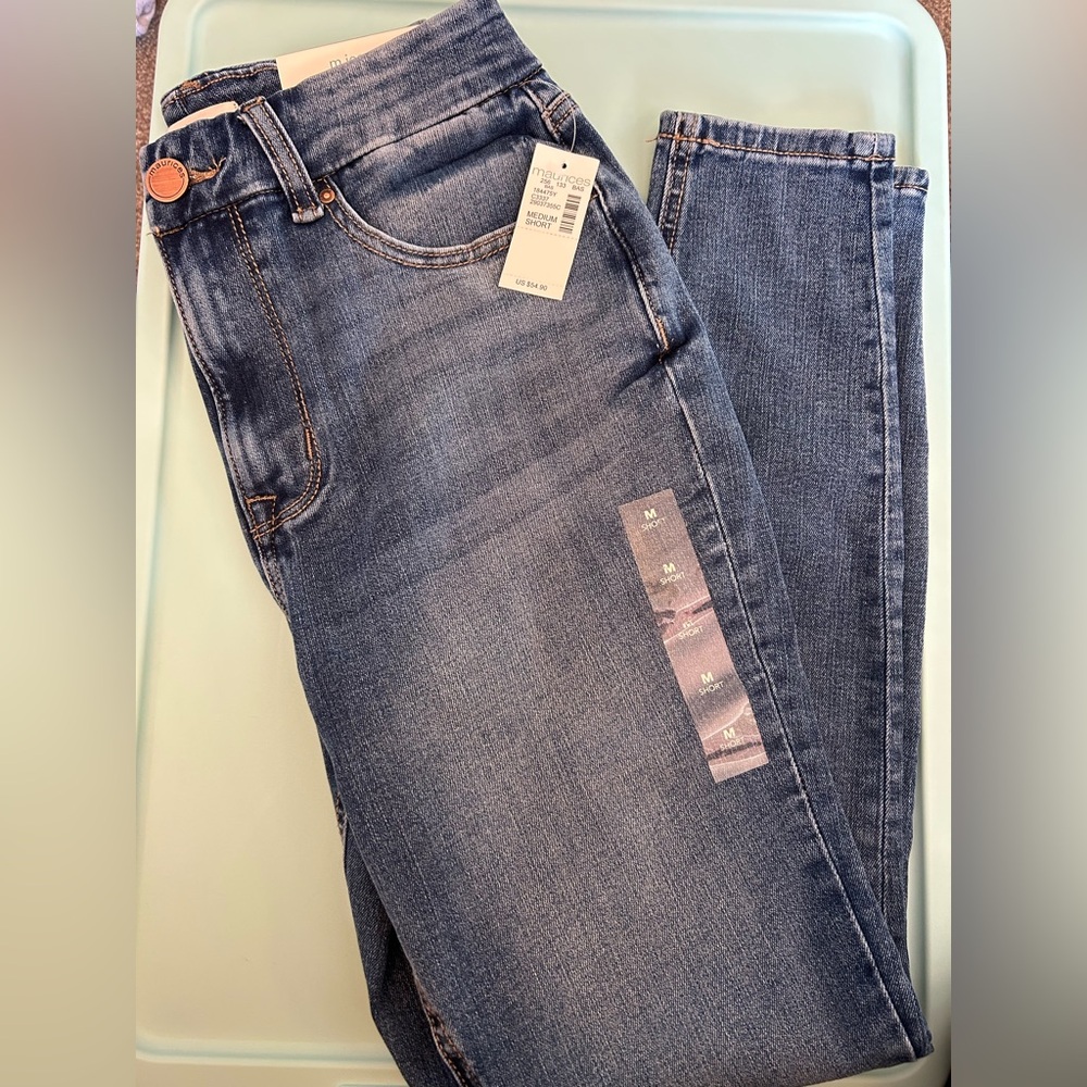 NWT Maurices Limitless Jegging - Medium Short - Picture 3 of 5